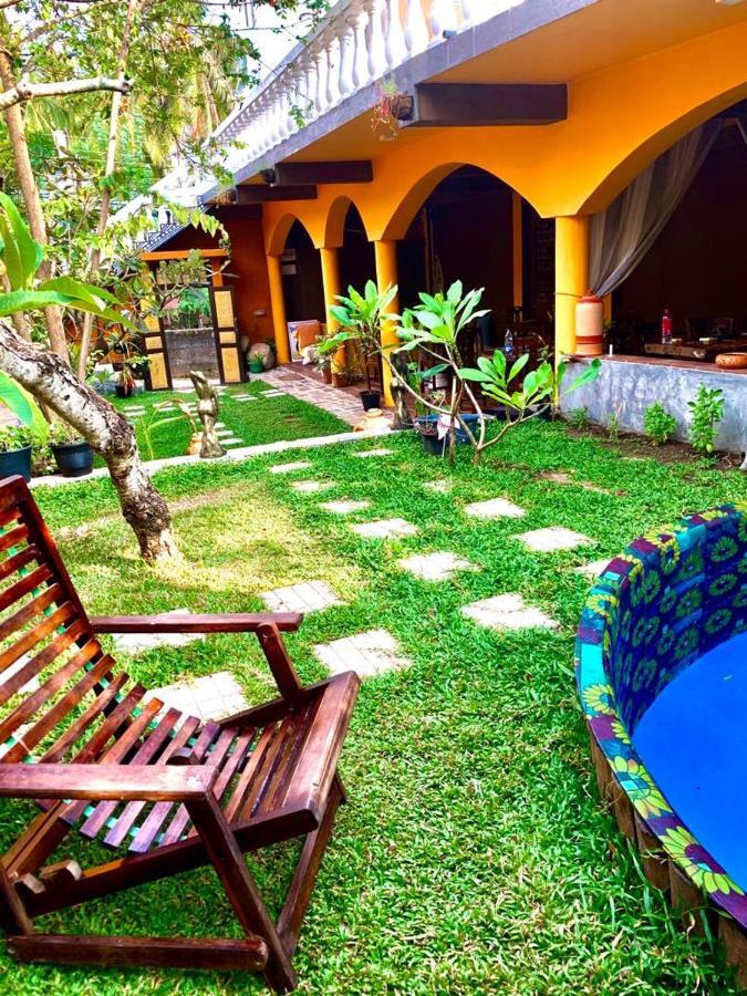 The Fat Mermaid Hotel Mirissa Buitenkant foto